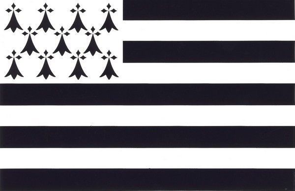 Drapeau Bretagne 120 x 180 cm - véritable drapeau Breton en tissu